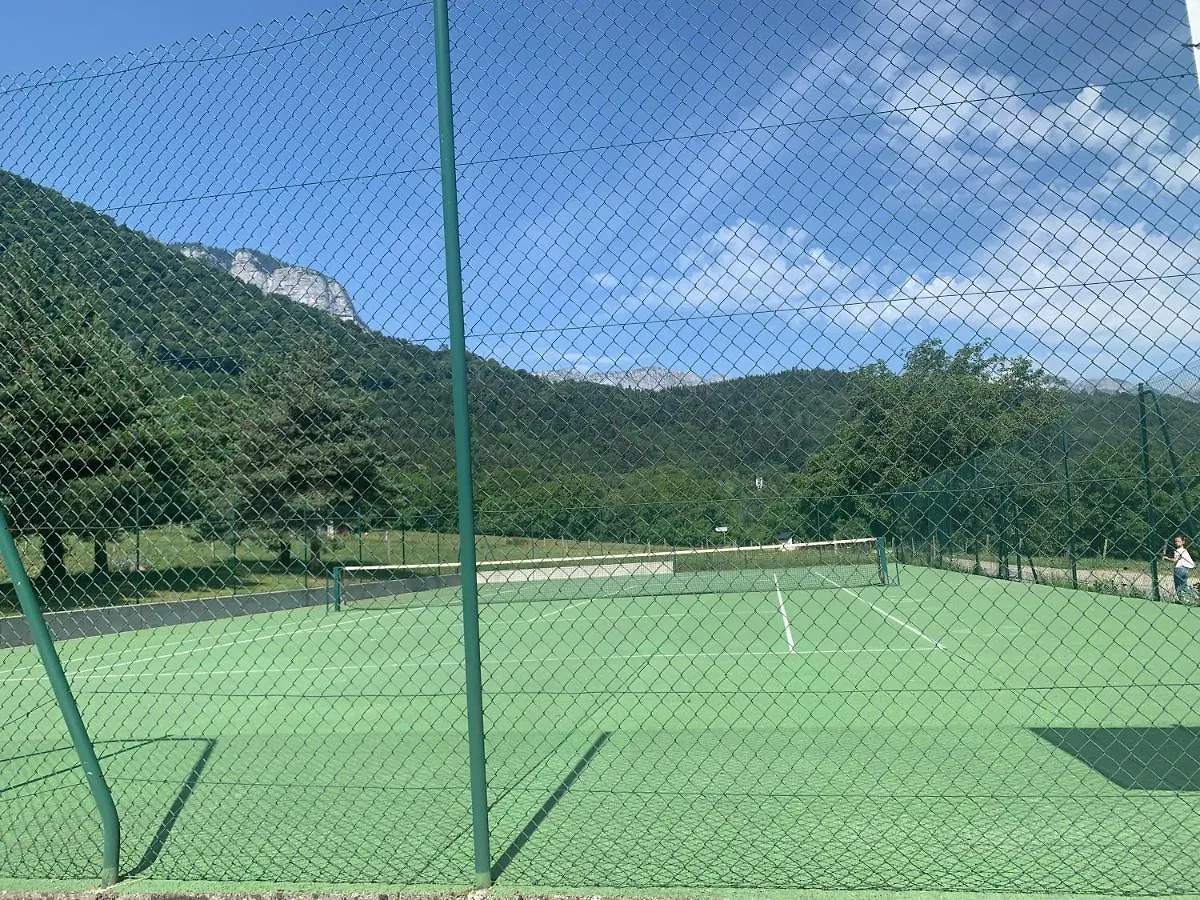 Petit Cocon Entre Lac, Golf Et Montagne, Proche D'Annecy Giez France