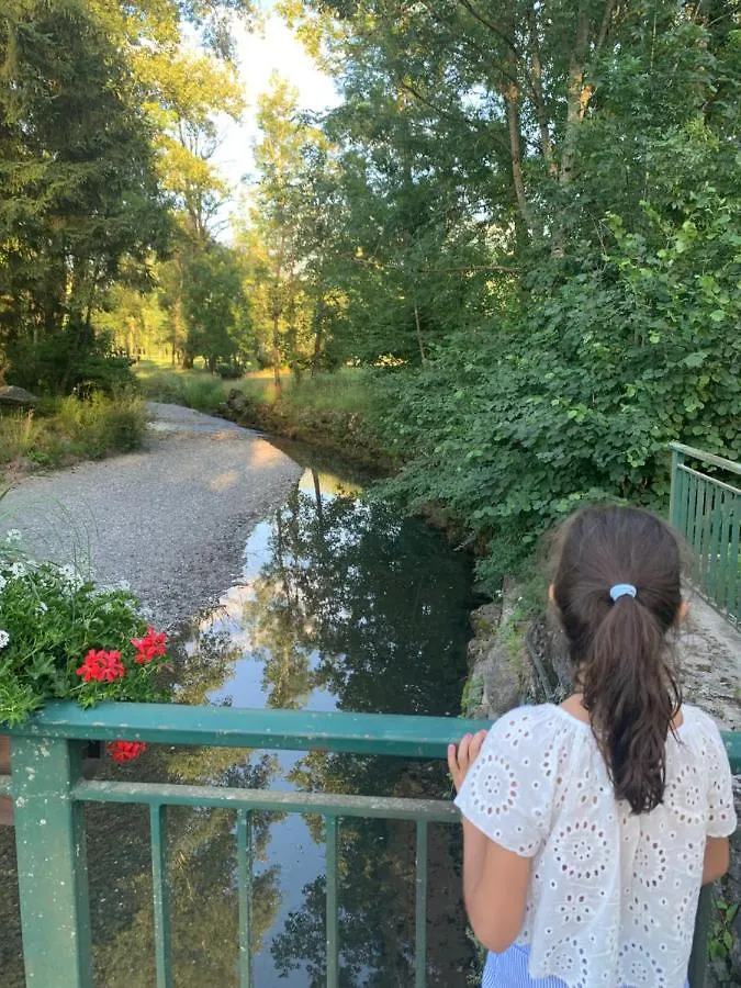 Petit Cocon Entre Lac, Golf Et Montagne, Proche D'Annecy Giez