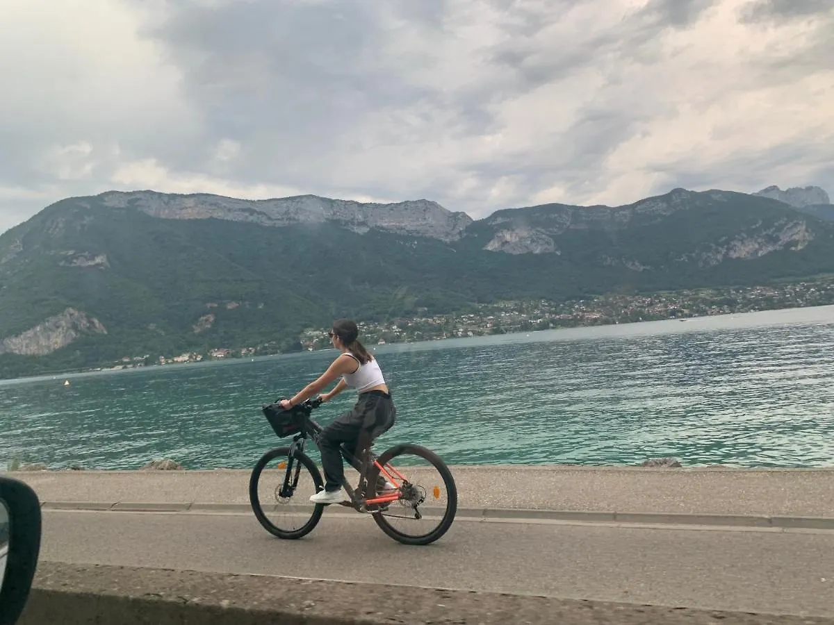 Petit Cocon Entre Lac, Golf Et Montagne, Proche D'Annecy Giez